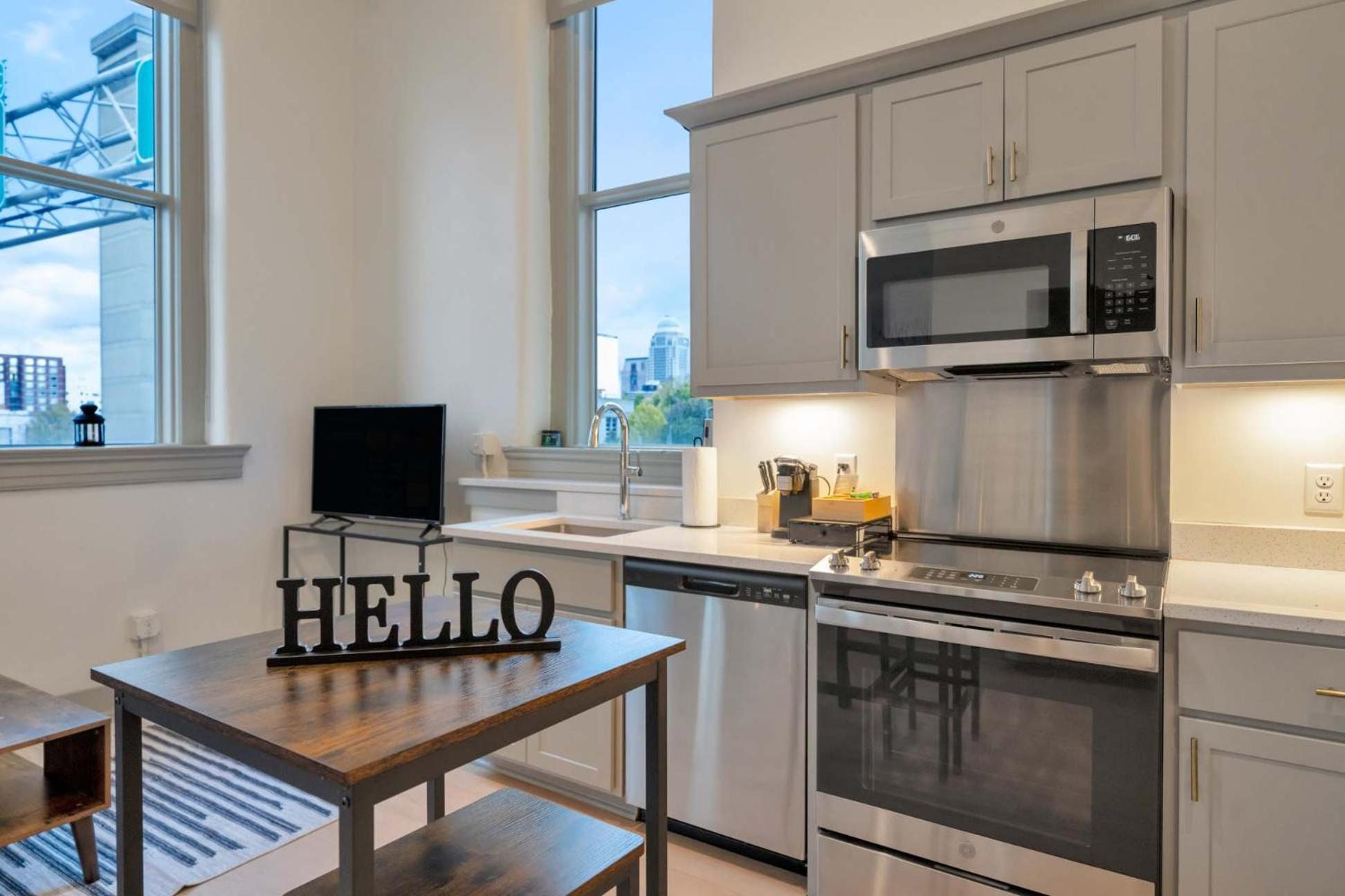 Bright And Modern In # 301 *