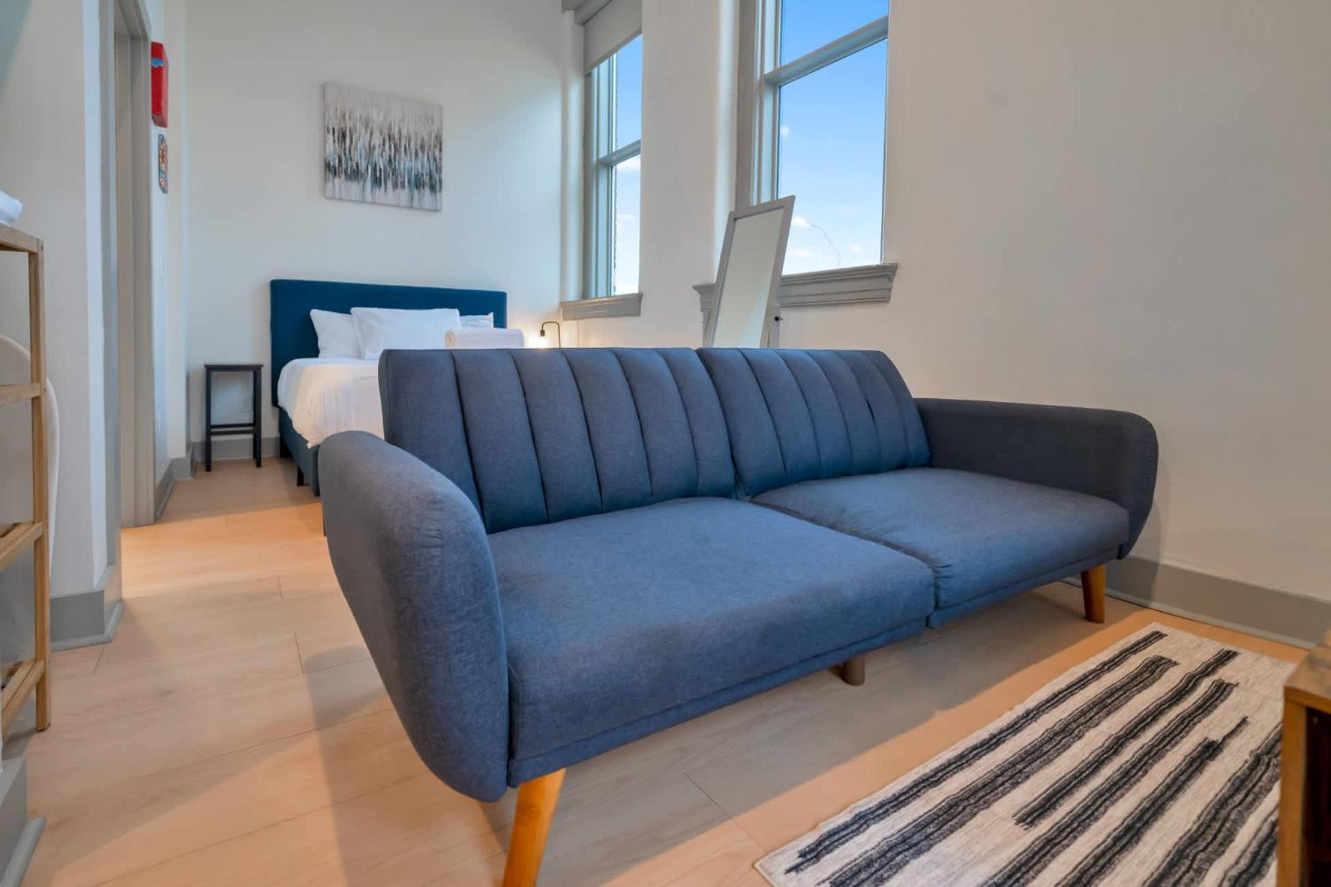 Bright And Modern In # 301
